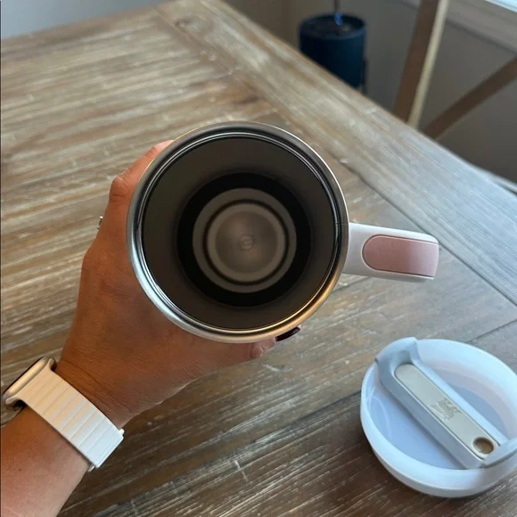 40 oz Stanley Tumbler - Picture 6 of 8